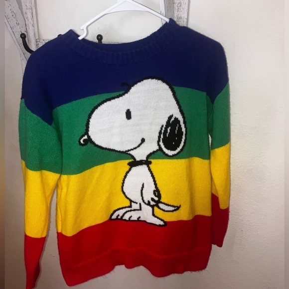 Retro Peanuts Snoopy Rainbow knit oversized Sweater size Small - Picture 1 of 4